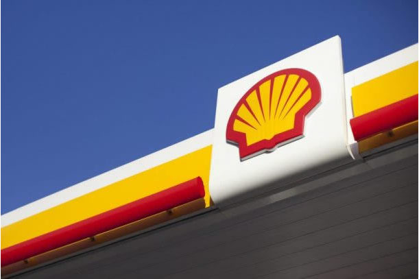 Nigerian court returns oil block to Shell and Eni