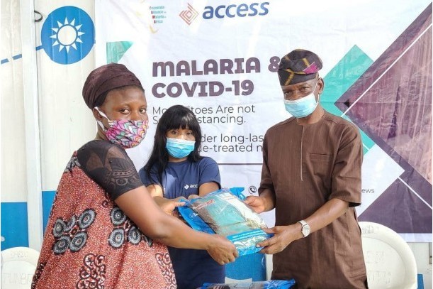 Access Bank distributes mosquito nets to pregnant women
